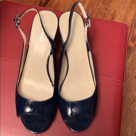 Open toe 2” strap shoe. - Picture 2 of 7